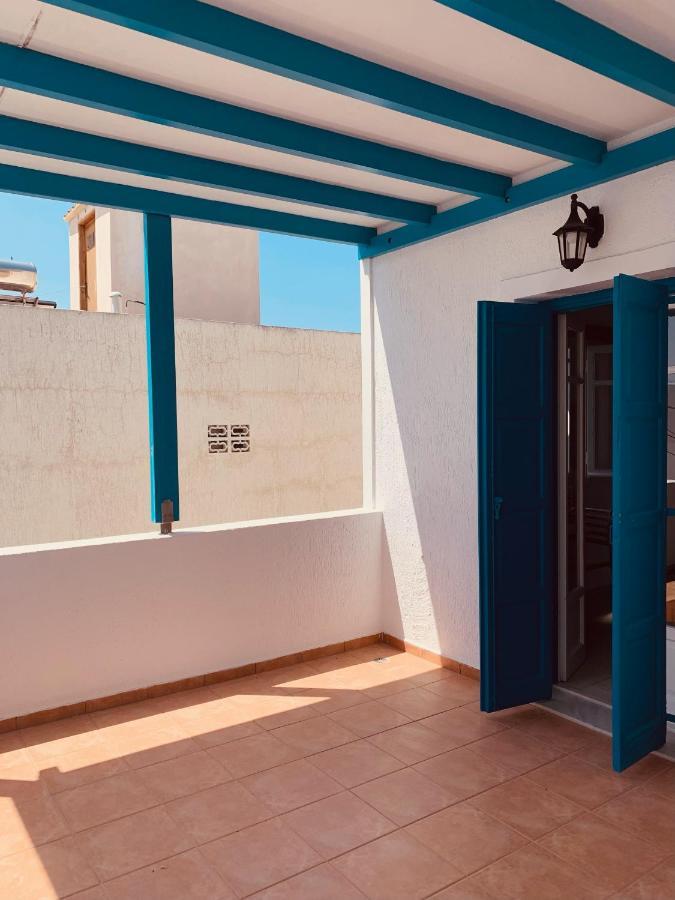 Manousos Rooms Αδάμας Εξωτερικό φωτογραφία
