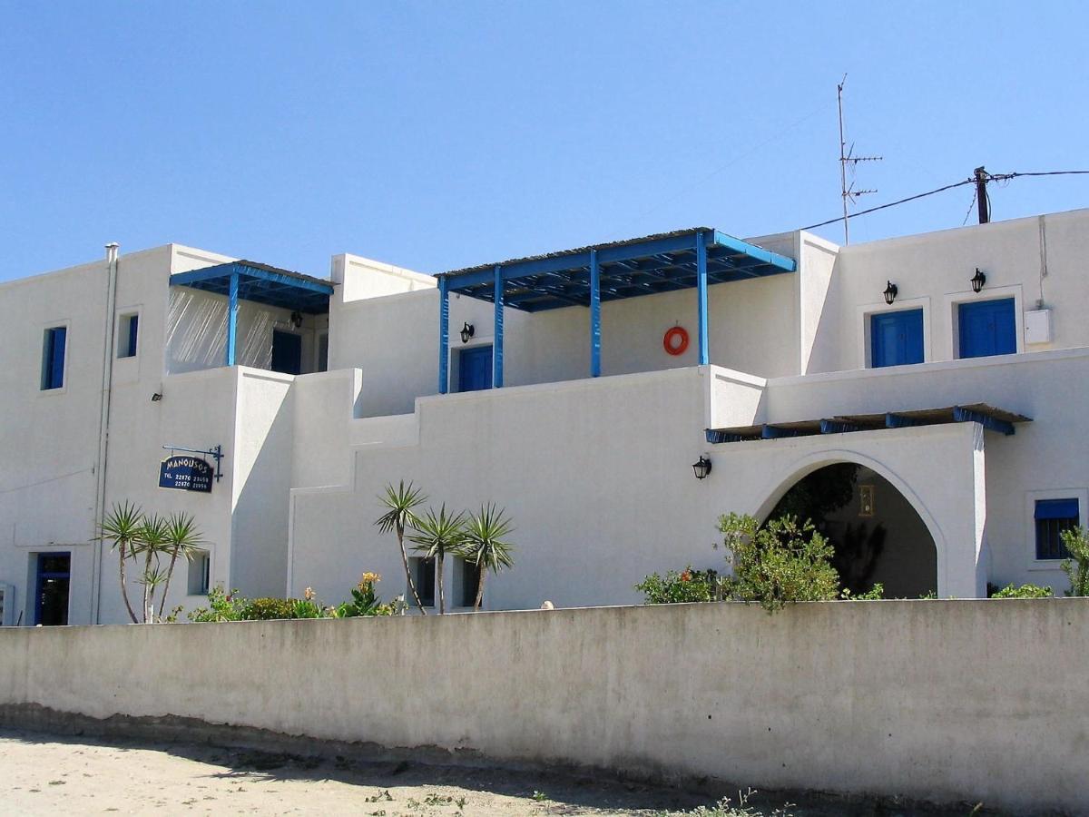 Manousos Rooms Αδάμας Εξωτερικό φωτογραφία